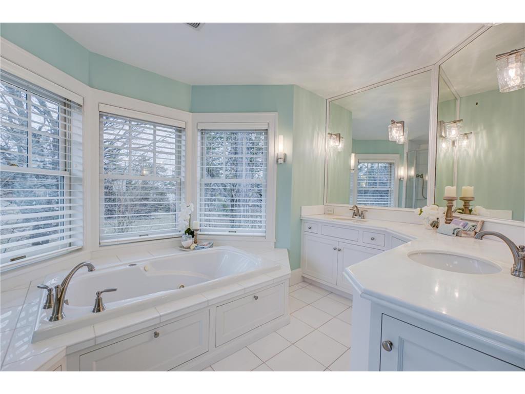 5375 Carlson Road Shoreview MN 55126 - Turtle Lake 7006559 image38