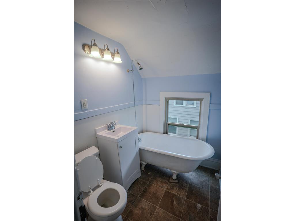 538 Charles Avenue Saint Paul MN 55103 7082191 image10