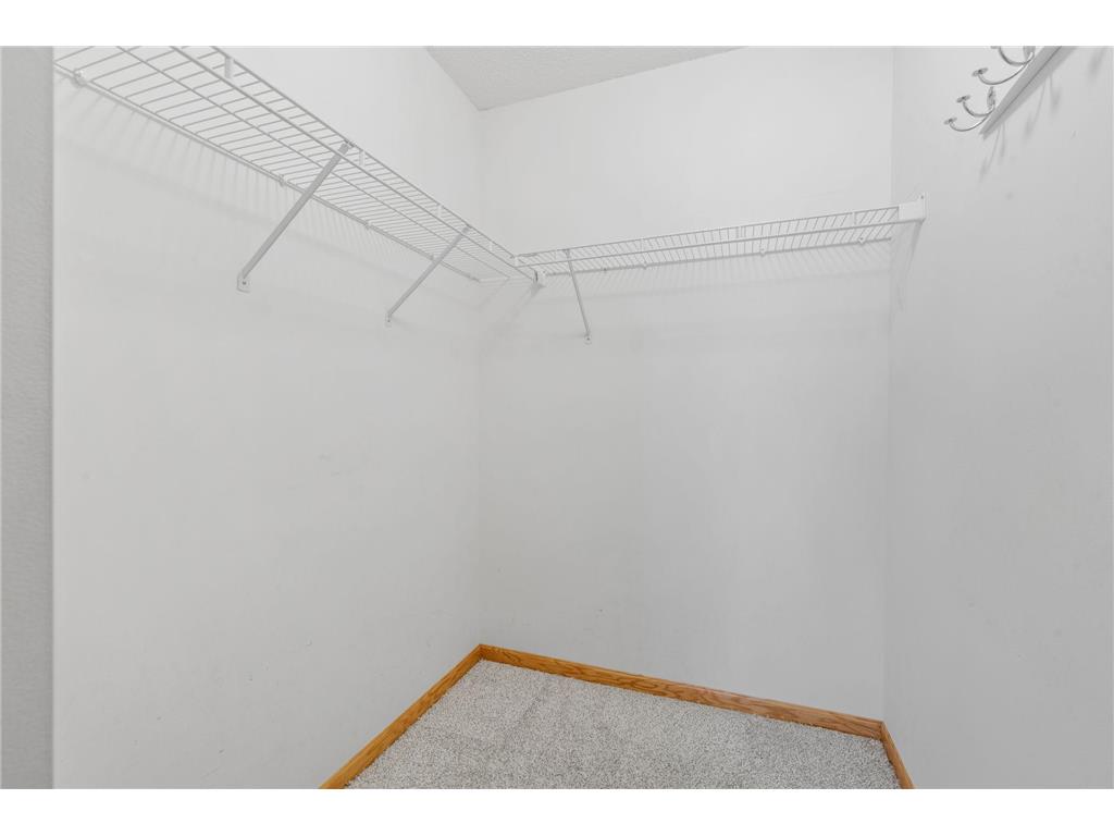 538 Queens Gate New Brighton MN 55112 7077911 image17