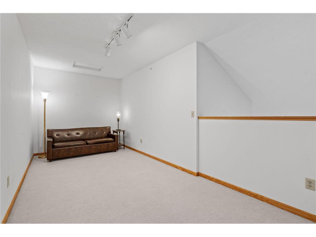 538 Queens Gate New Brighton MN 55112 7077911 image24