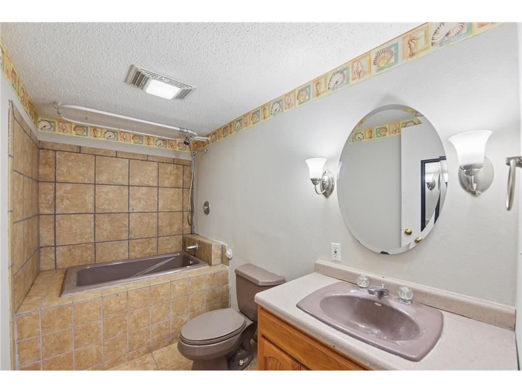 538 S Wasson Lane River Falls WI 54022 7088772 image16