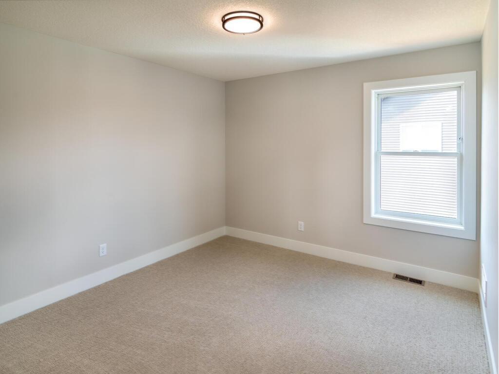 5380 176th Street Lakeville MN 55044 7063931 image23