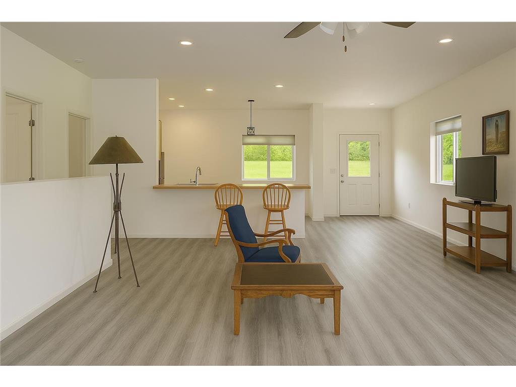 5380 Sunny Circle Cushing MN 56443 7082346 image4
