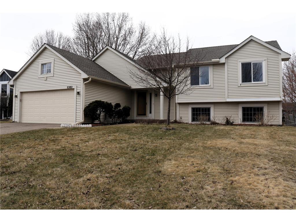 5382 Heath Avenue N Oakdale MN 55128 6702474 image1