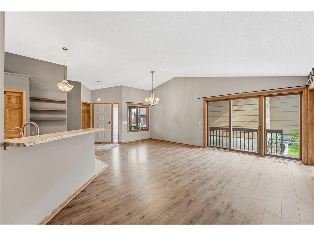 5386 Emerald Way Apple Valley MN 55124 7063867 image12