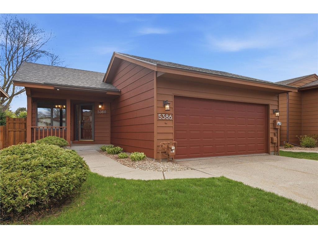 5386 Emerald Way Apple Valley MN 55124 7063867 image2