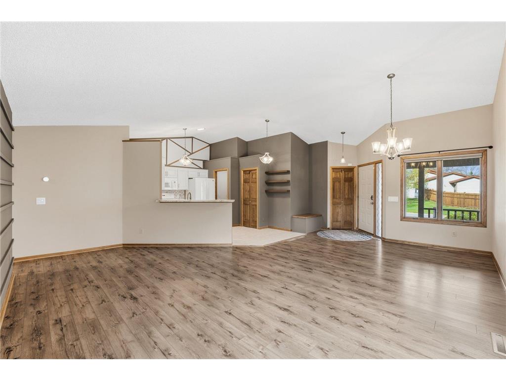 5386 Emerald Way Apple Valley MN 55124 7063867 image25
