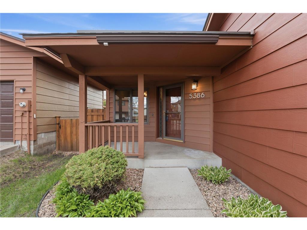 5386 Emerald Way Apple Valley MN 55124 7063867 image3