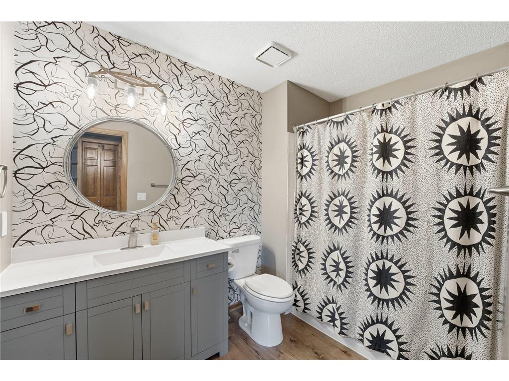 5386 Emerald Way Apple Valley MN 55124 7063867 image36