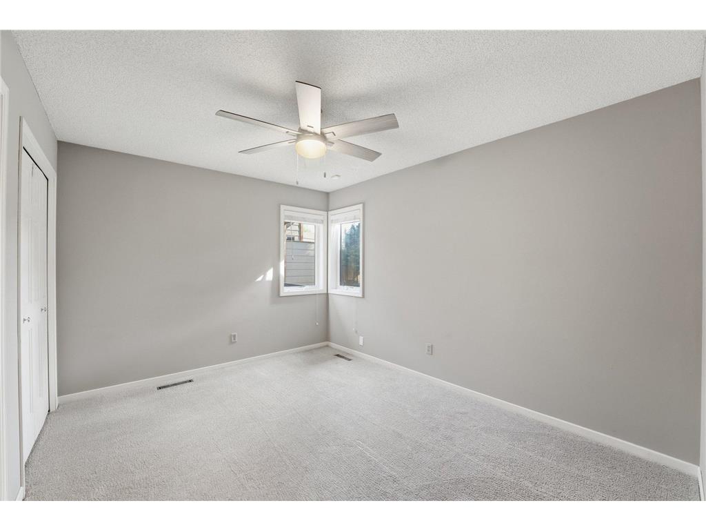 5386 Emerald Way Apple Valley MN 55124 7063867 image38