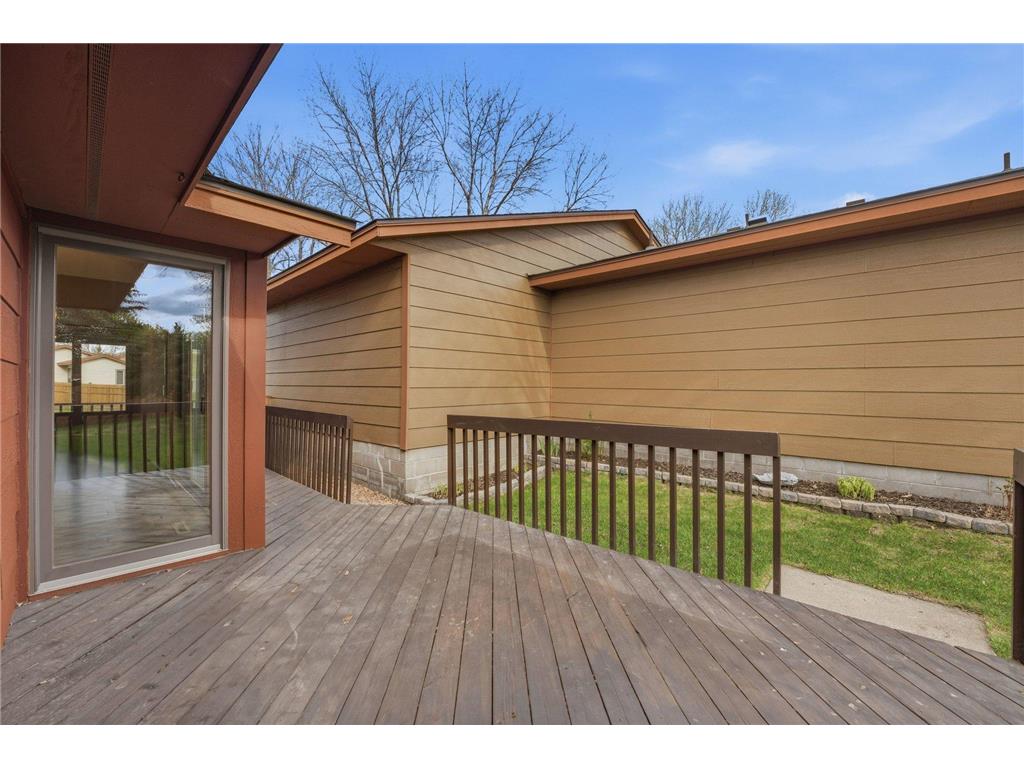 5386 Emerald Way Apple Valley MN 55124 7063867 image6