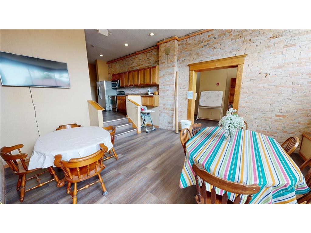 539 Pacific Avenue SW #student Willmar MN 56201 7105571 image11