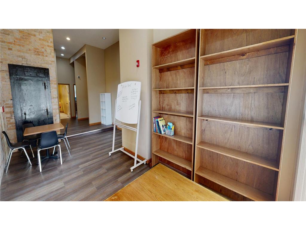 539 Pacific Avenue SW #student Willmar MN 56201 7105571 image21