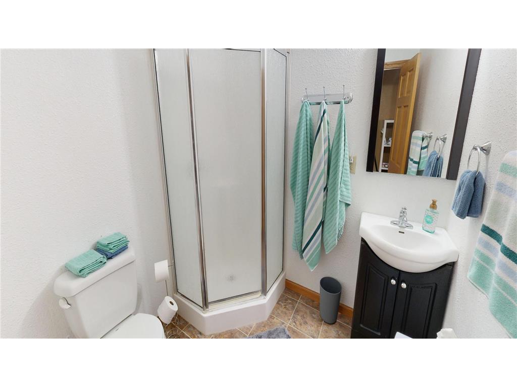 539 Pacific Avenue SW #student Willmar MN 56201 7105571 image32