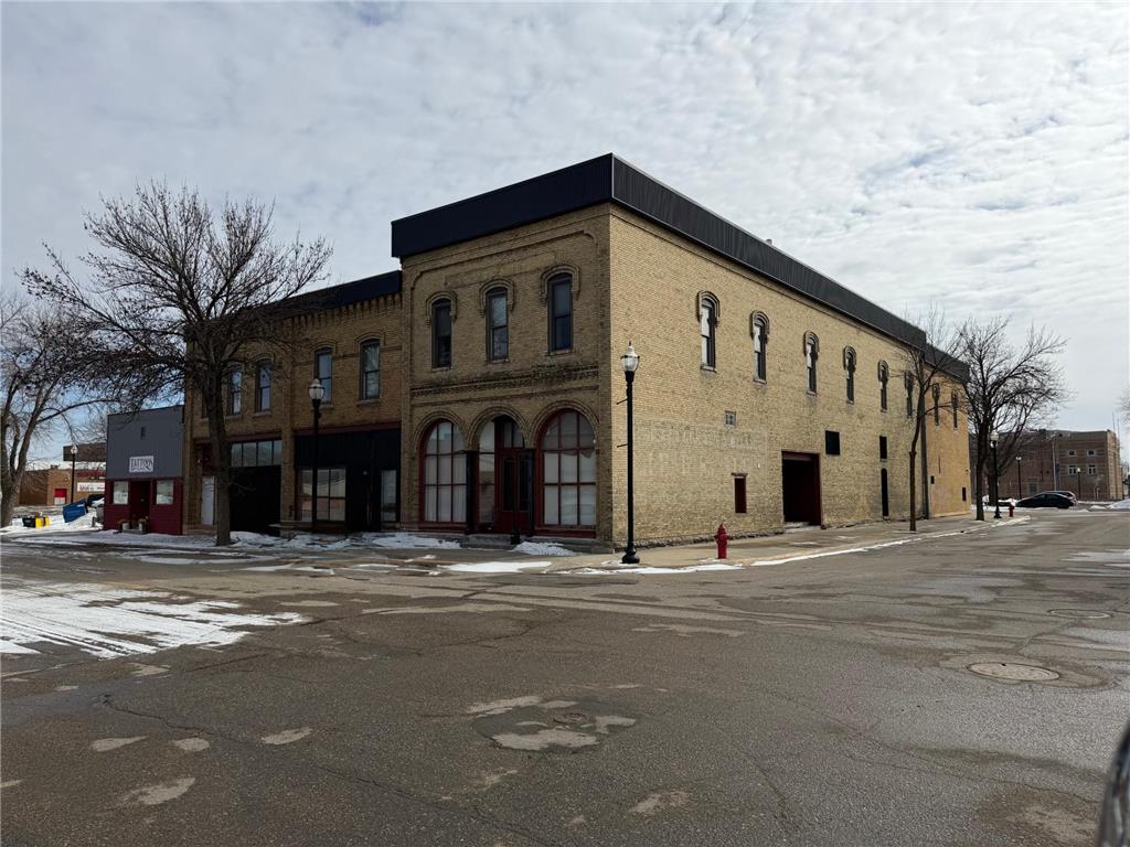 539 Pacific Avenue SW #student Willmar MN 56201 7105571 image41