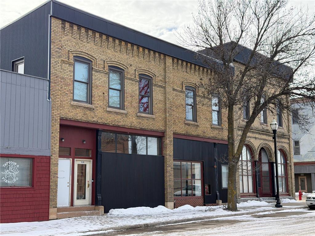 539 Pacific Avenue SW #student Willmar MN 56201 7105571 image42