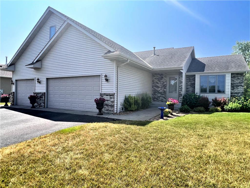 5391 128th Street N, Hugo, MN, 55038 MLS 6405471 Edina Realty