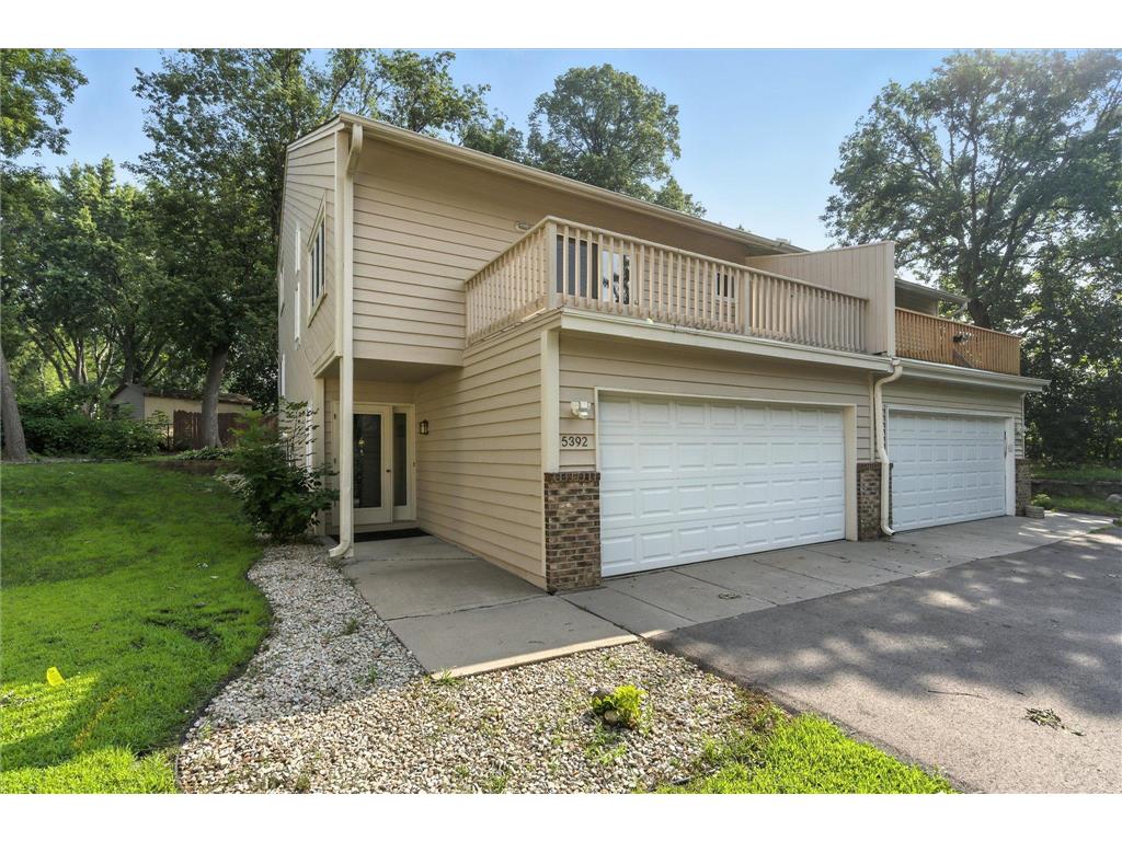 5392 W Old Shakopee Circle Bloomington MN 55437 6797505 image1