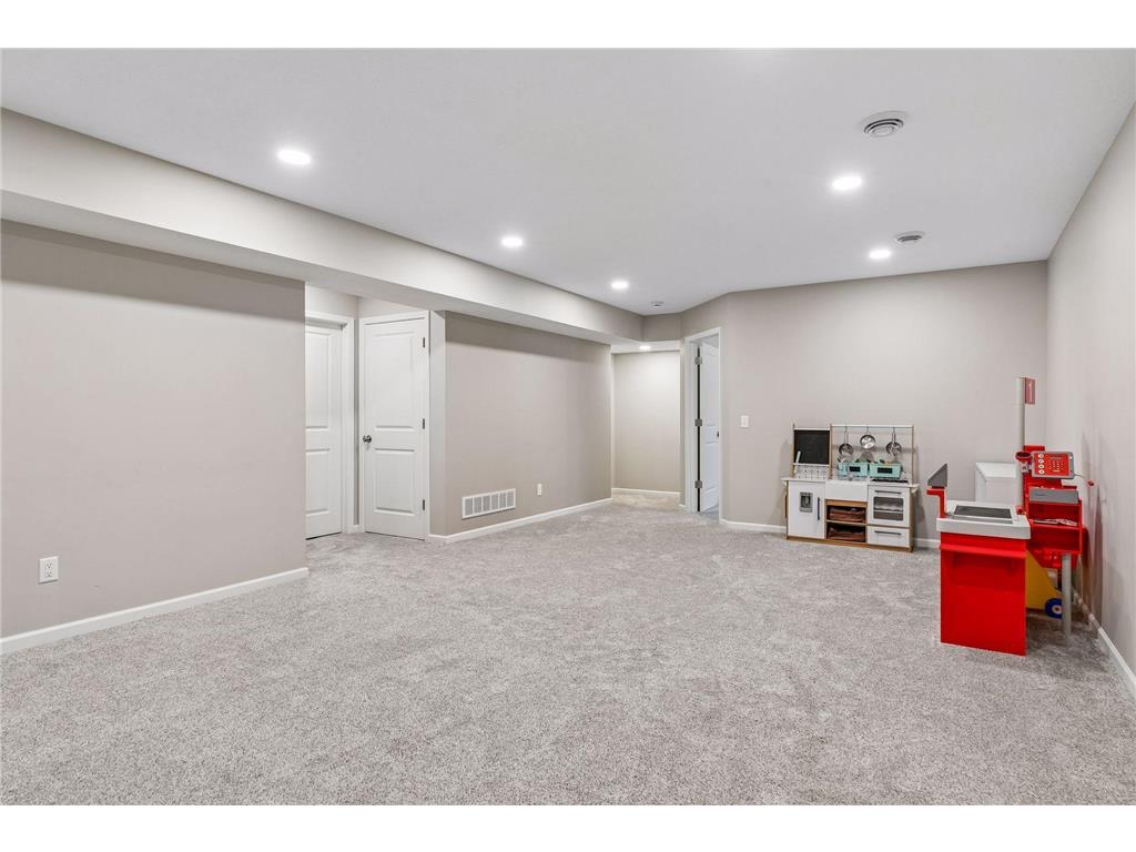 5395 Sundial Lane Woodbury MN 55129 7050445 image24
