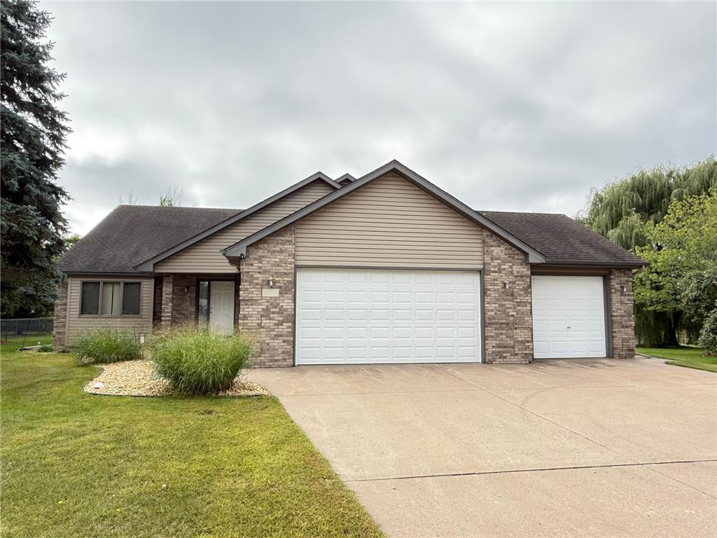 5397 277th Street Wyoming MN 55092 6808305 image1
