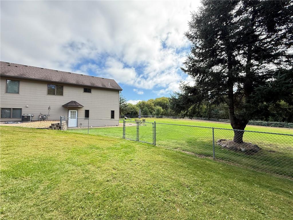 5397 277th Street Wyoming MN 55092 6808305 image4