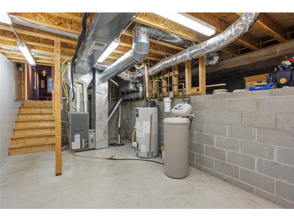 5397 277th Street Wyoming MN 55092 6808305 image53