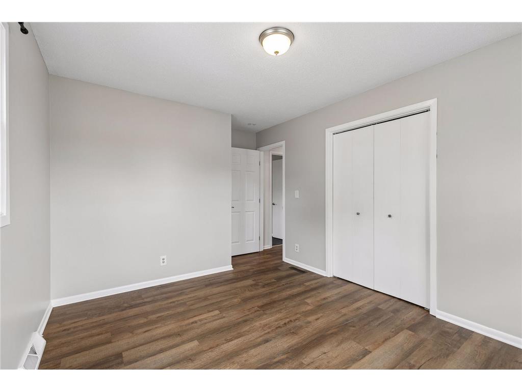 54 King Street W Saint Paul MN 55107 7087671 image19