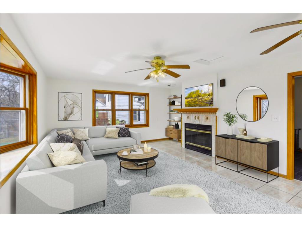 54 Manitoba Avenue Saint Paul MN 55117 6514846 image1