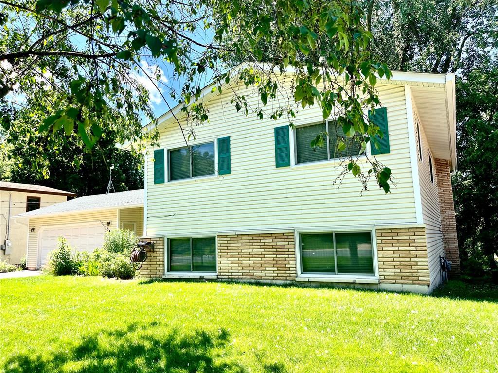 540 13th Avenue NW New Brighton MN 55112 6558583 image1