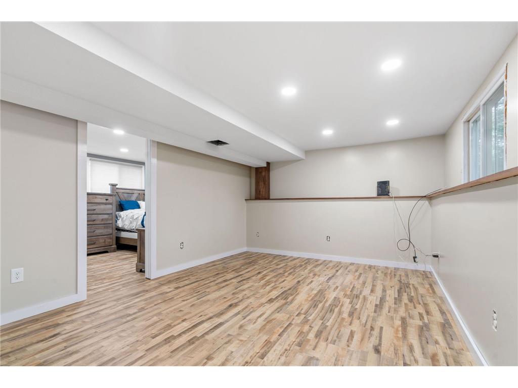 540 4th Street E Wanamingo MN 55983 6809061 image22