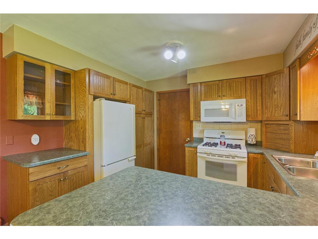 540 4th Street N Winsted MN 55395 7087008 image7