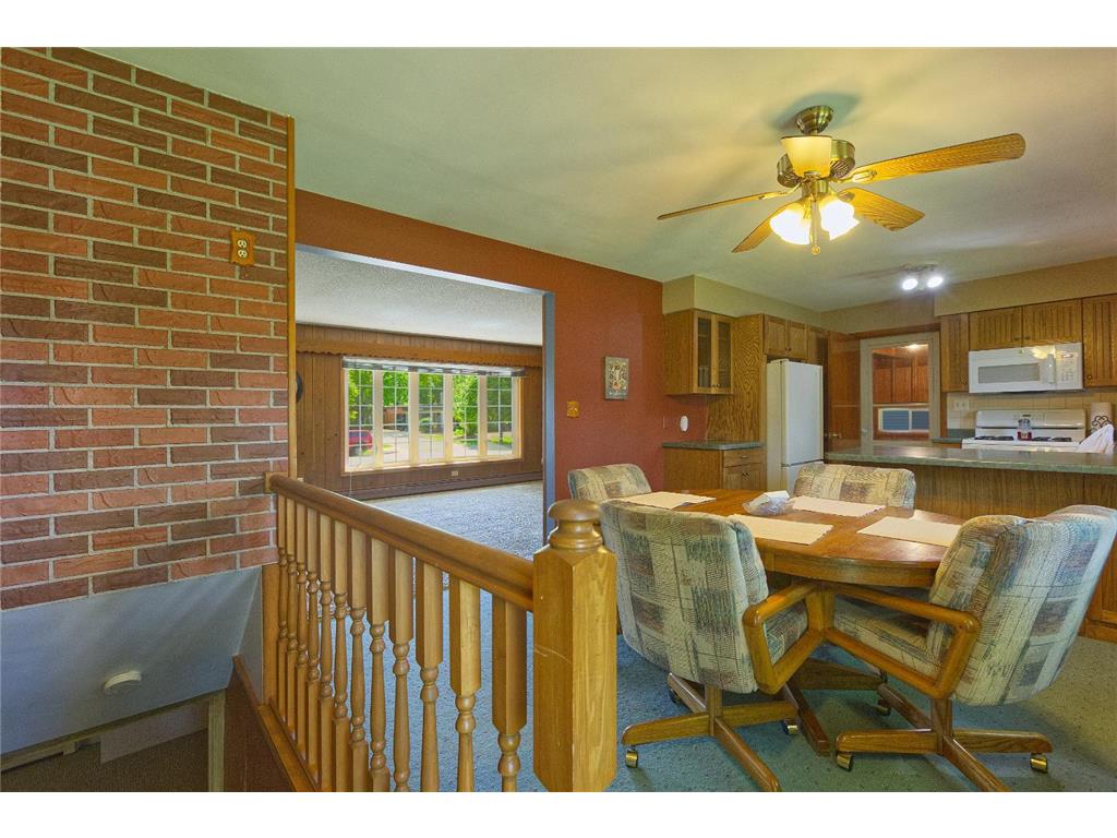 540 4th Street N Winsted MN 55395 7087008 image9