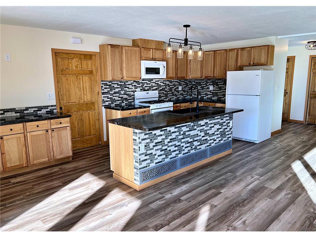 540 5th Avenue Calumet MN 55716 6483728 image1