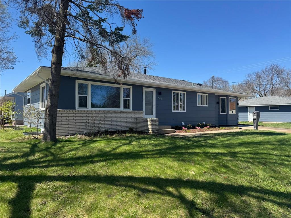 540 E 2nd Street Waconia MN 55387 7072512 image1