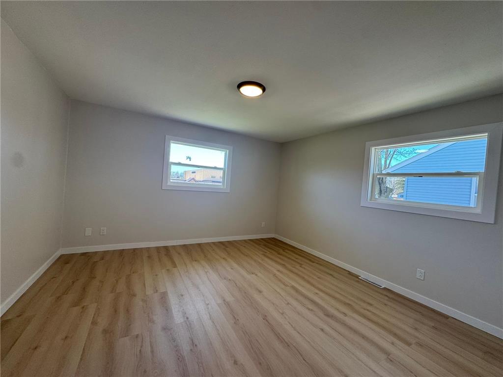 540 E 2nd Street Waconia MN 55387 7072512 image10