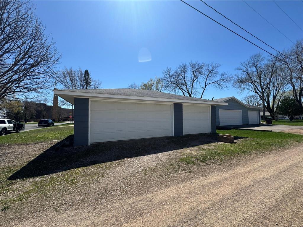 540 E 2nd Street Waconia MN 55387 7072512 image16