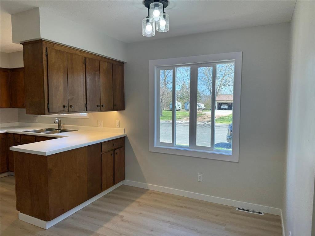 540 E 2nd Street Waconia MN 55387 7072512 image6