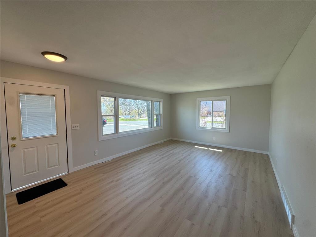 540 E 2nd Street Waconia MN 55387 7072512 image7