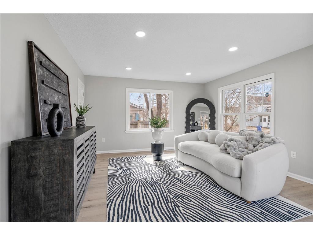 540 Forest Street Saint Paul MN 55106 6503292 image1