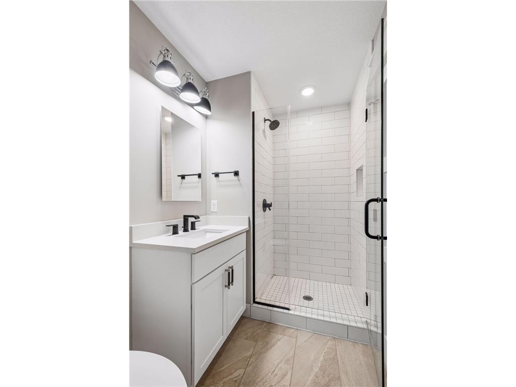 540 Holly Avenue Saint Paul MN 55102 7089127 image35