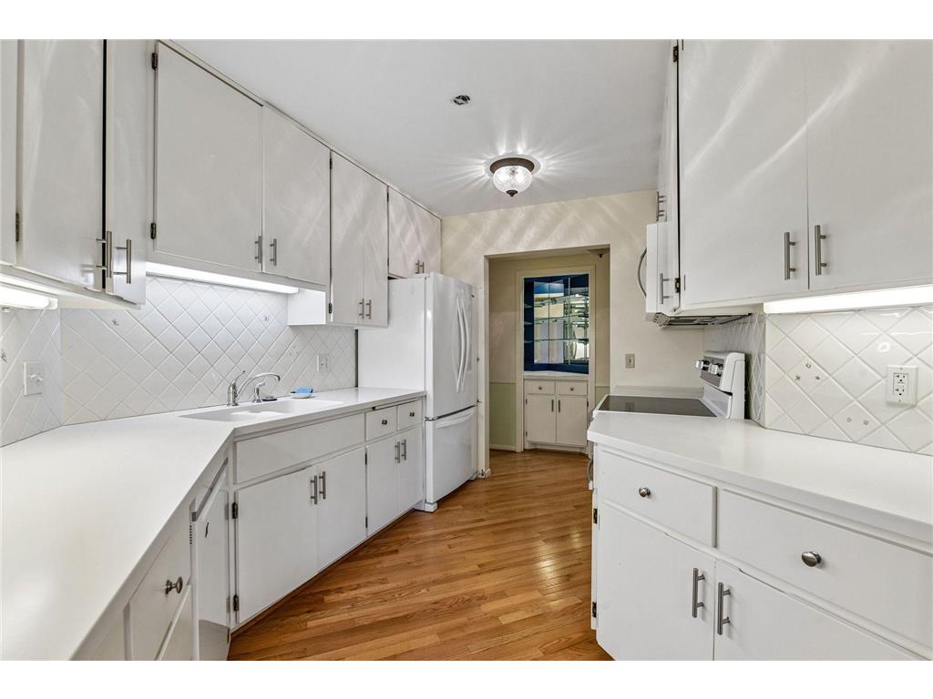 540 Indian Mound Street #1A Wayzata MN 55391 - Lake Minnetonka 7047326 image13