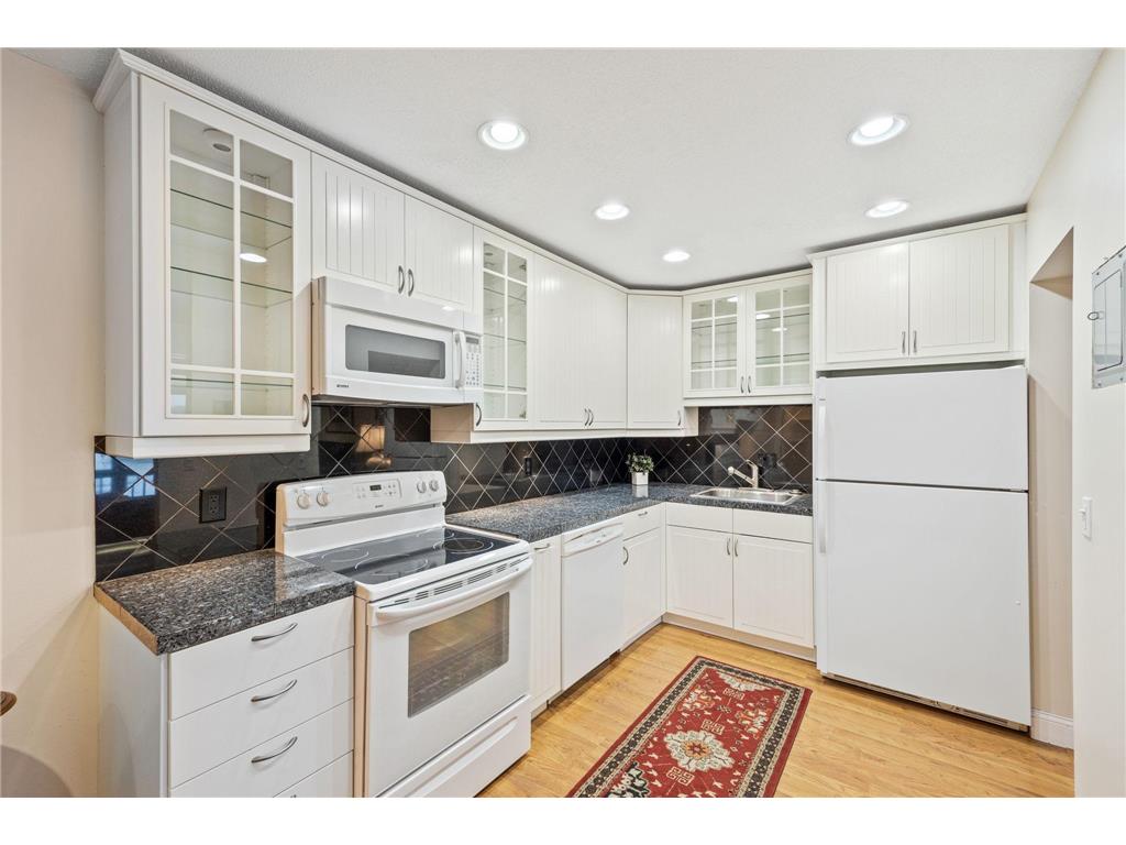 5400 Three Points Boulevard #335 Mound MN 55364 - Lake Minnetonka 6675283 image7