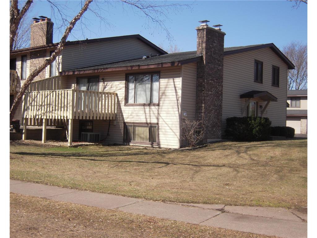 5401 Hyland Courts Drive Bloomington MN 55437 6343498 image1