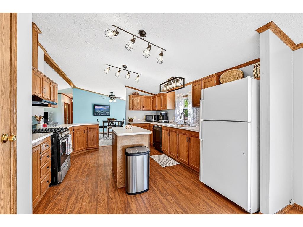 5404 S Midbon Road Superior WI 54880 7086312 image8