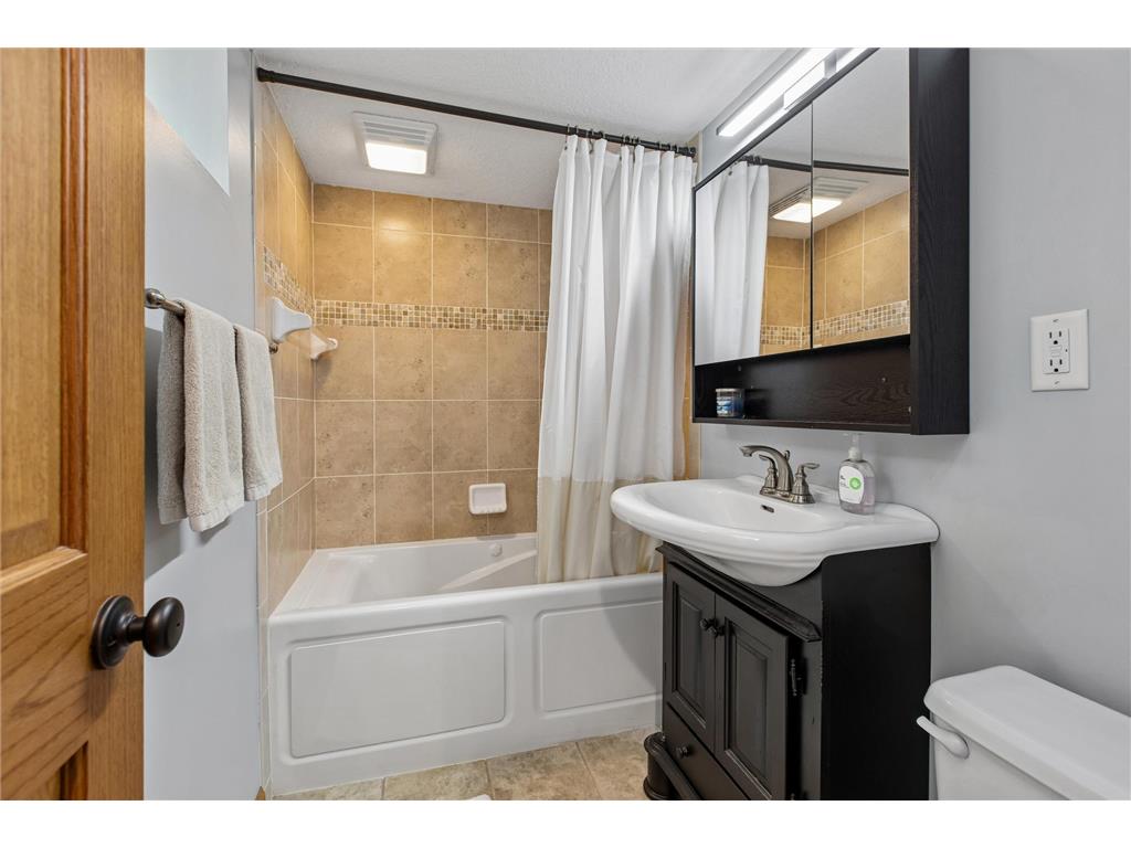 5405 30th Avenue S Minneapolis MN 55417 7085311 image22