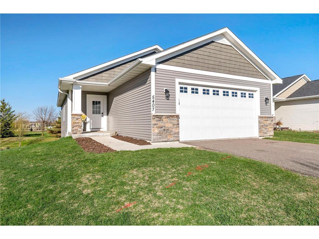 5407 Cinnamon Point Mayer MN 55360 7048077 image1