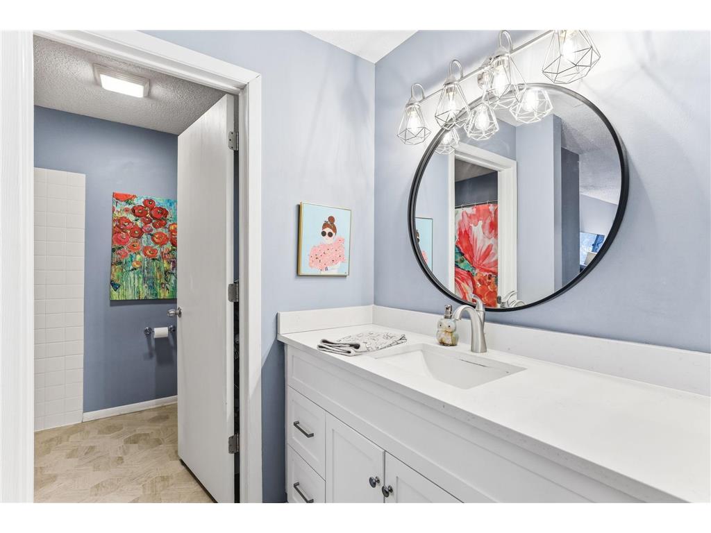 5407 W Brenner Pass Fridley MN 55432 6825196 image12