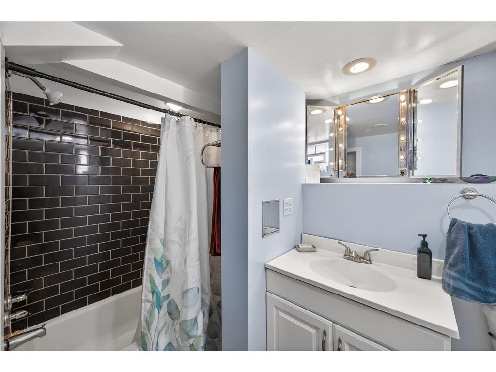 5409 31st Avenue S Minneapolis MN 55417 7024332 image18