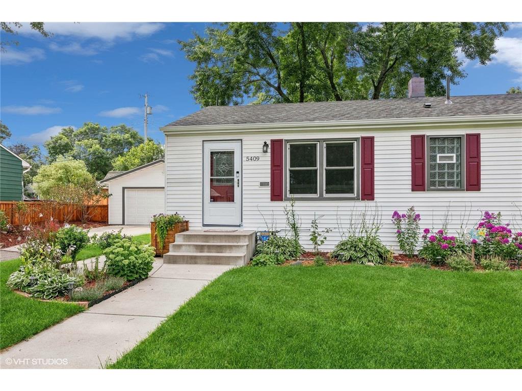 5409 52nd Avenue N Crystal MN 55429 6577780 image1