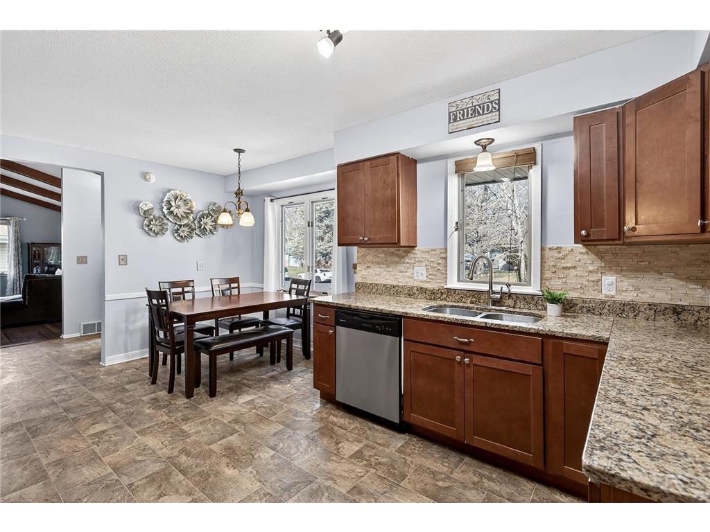 5409 Rhode Island Avenue N New Hope MN 55428 7073305 image18